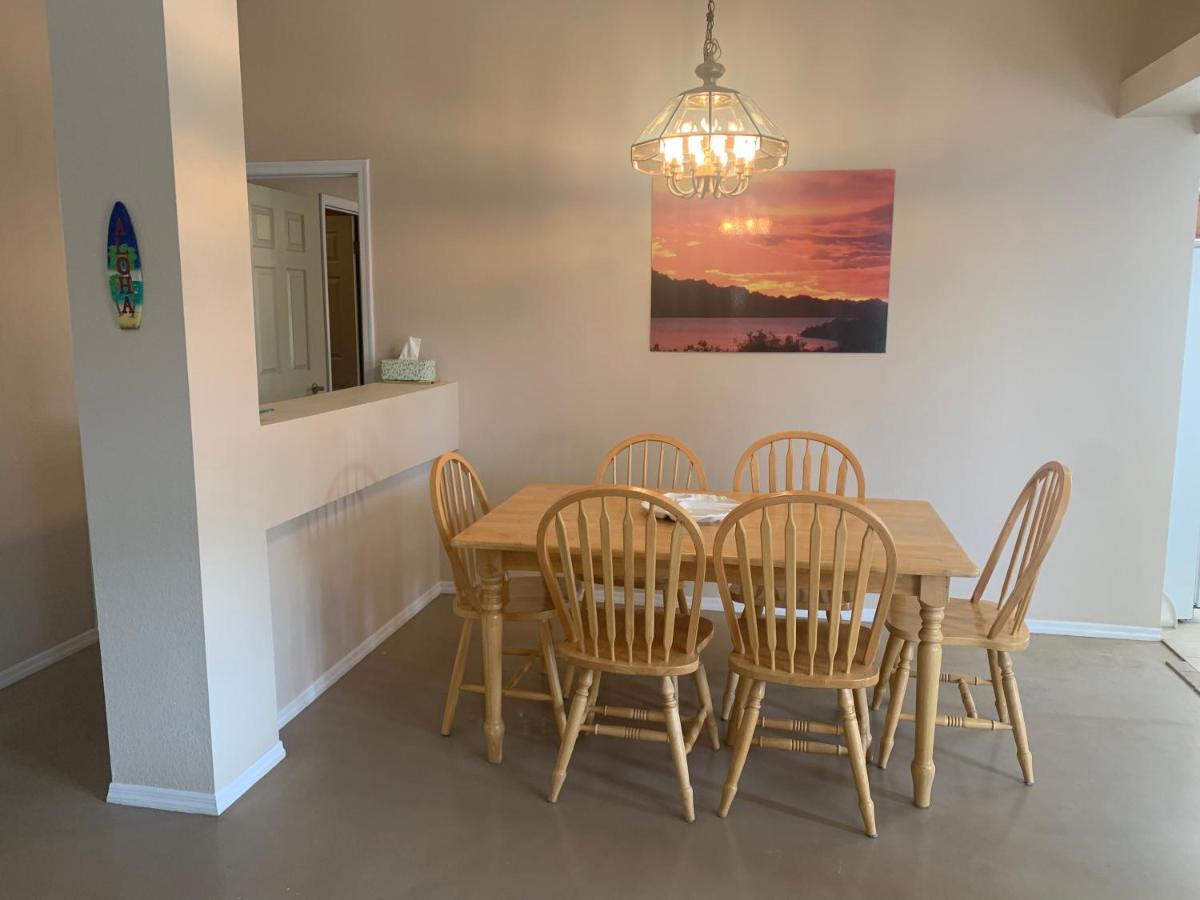Desert Getaway - Centrally Located, Trail Access Steps Away! Lake Havasu City Exterior foto