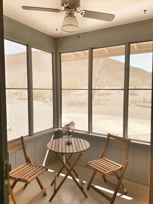 Desert Getaway - Centrally Located, Trail Access Steps Away! Lake Havasu City Exterior foto