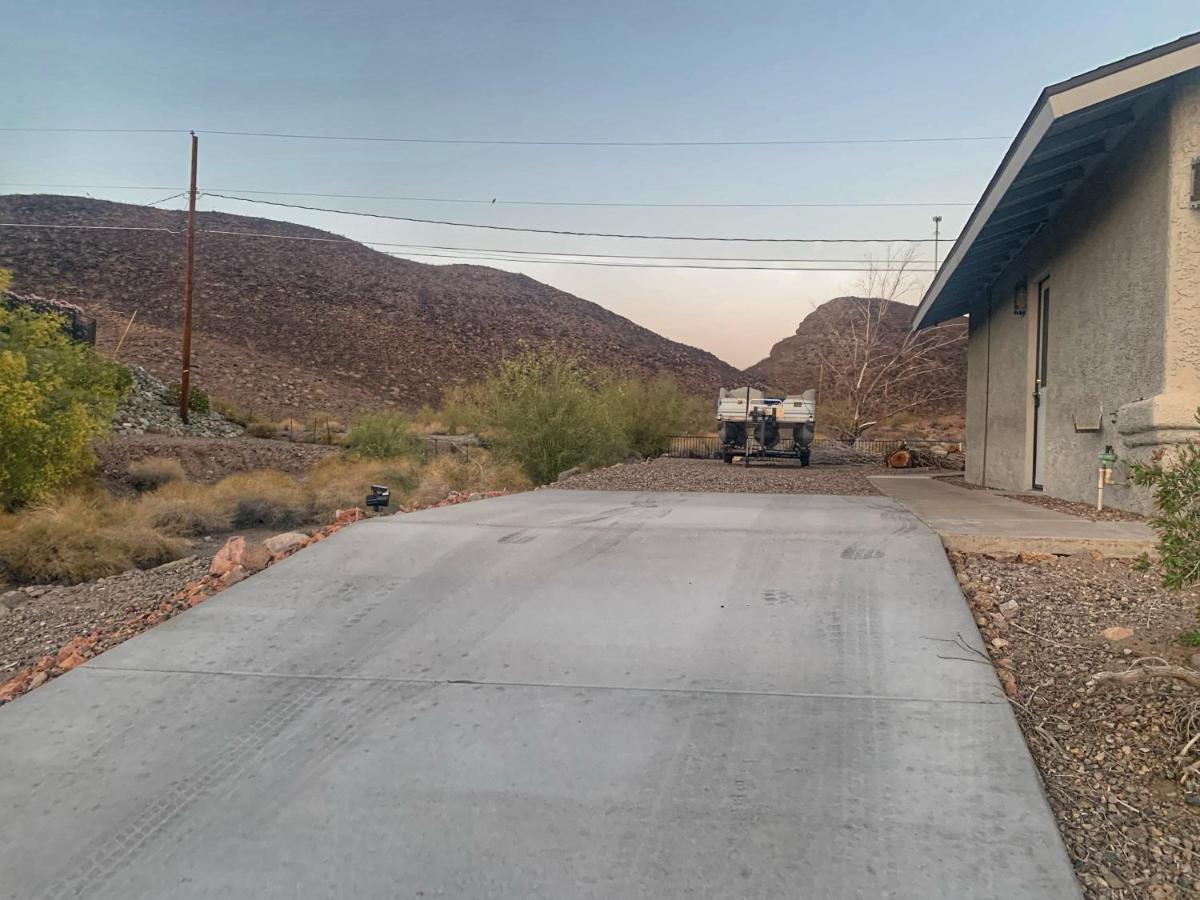 Desert Getaway - Centrally Located, Trail Access Steps Away! Lake Havasu City Exterior foto